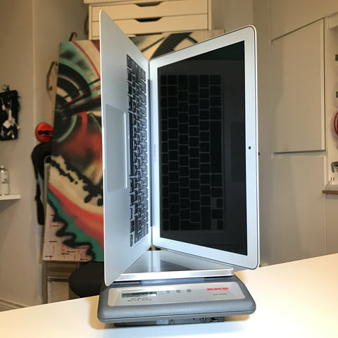 Så mycket väger en bärbar Macbook