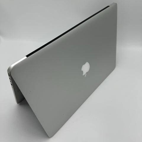 Begagnad MacBook Pro (Retina, 15-inch, Mid 2015)