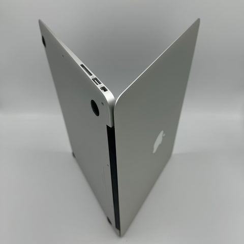 Begagnad - MacBook Air (13 tum, 2017)