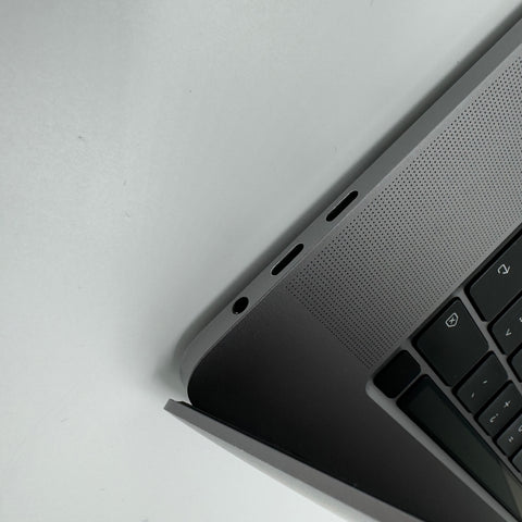 Begagnad - MacBook Pro (16-inch, 2019) Space gray