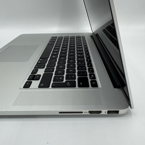 Begagnad - MacBook Pro (Retina, 15-inch, Late 2013)