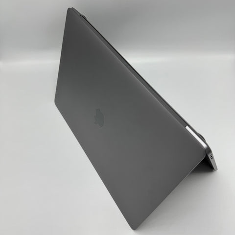 Begagnad - MacBook Pro (16-inch, 2019) Space gray