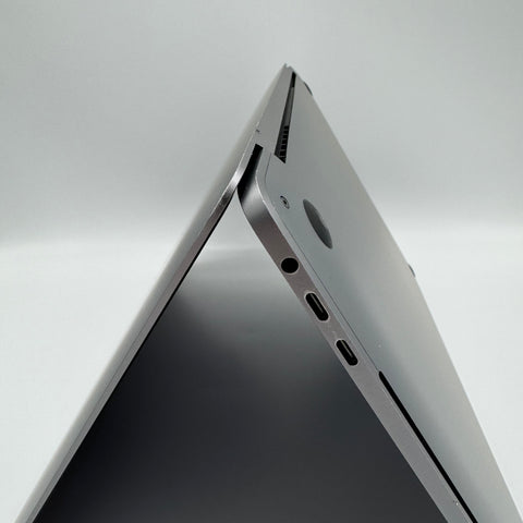Begagnad - MacBook Pro (15-inch, 2018)