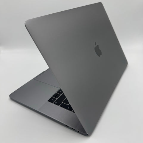 Begagnad - MacBook Pro (15-inch, 2018)