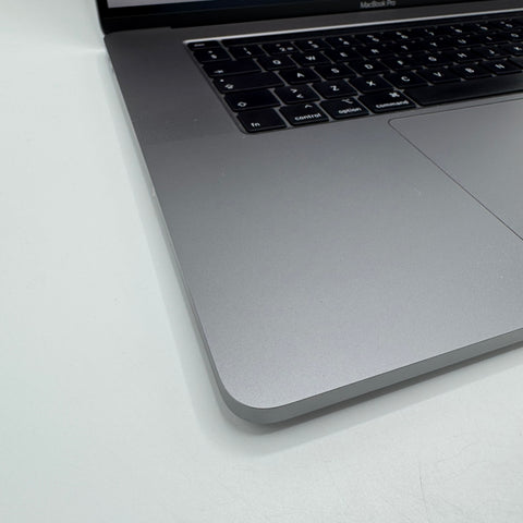 Begagnad - MacBook Pro (16-inch, 2019) Space gray Begagnad Dator Begagnad - MacBook Pro 16 (16-inch, 2019) Space gray