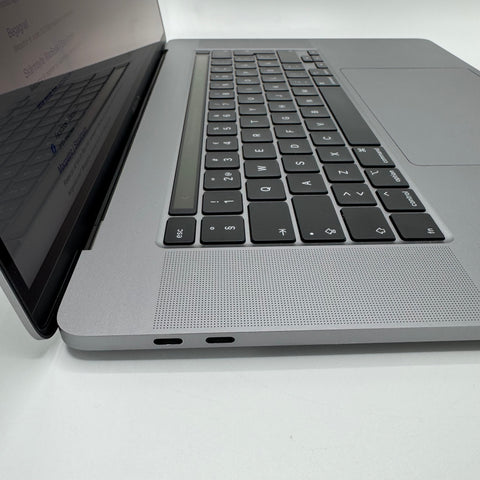 Begagnad - MacBook Pro (16-inch, 2019) Space gray Begagnad Dator Begagnad - MacBook Pro 16 (16-inch, 2019) Space gray