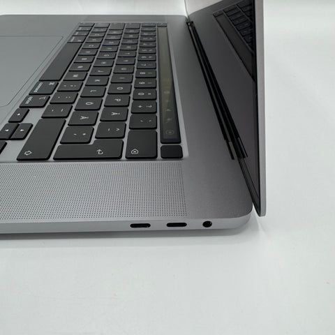Begagnad - MacBook Pro (16-inch, 2019) Space gray Begagnad Dator Begagnad - MacBook Pro 16 (16-inch, 2019) Space gray