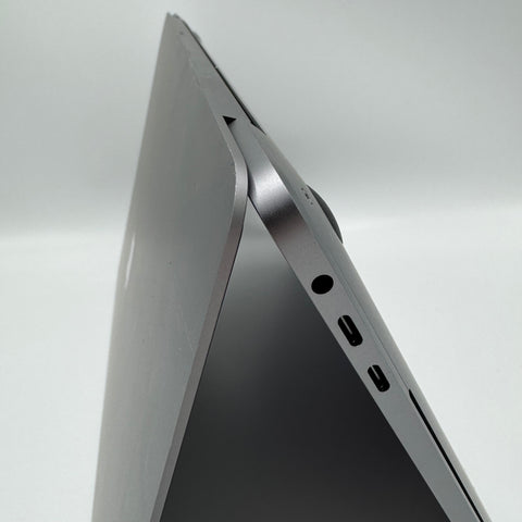 Begagnad - MacBook Pro (16-inch, 2019) Space gray Begagnad Dator Begagnad - MacBook Pro 16 (16-inch, 2019) Space gray