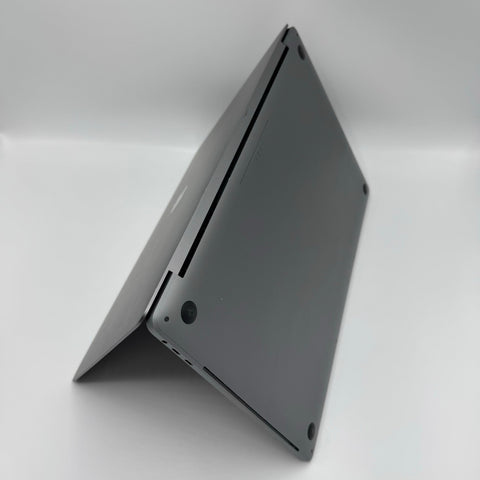 Begagnad - MacBook Pro (16-inch, 2019) Space gray Begagnad Dator Begagnad - MacBook Pro 16 (16-inch, 2019) Space gray