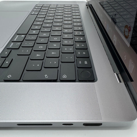 Begagnad - MacBook Pro MacBook Pro (16-inch, 2021, M1) Begagnad Dator Begagnad - MacBook Pro (16-inch, 2019) 