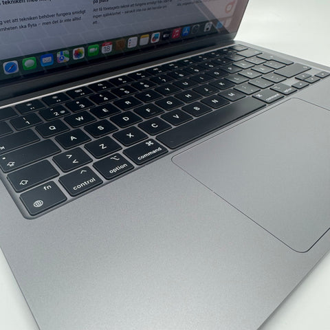Begagnad MacBook Air (13 tum, M2, 2022)