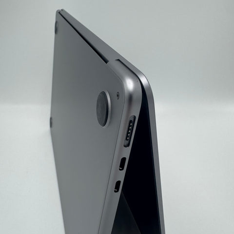Begagnad MacBook Air (13 tum, M2, 2022)