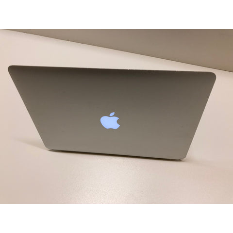 Begagnad - MacBook Air 13-tum (Mitten 2013) Begagnad Dator 